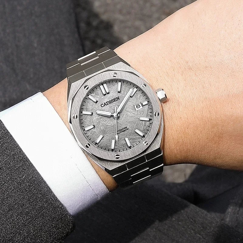 Cadisen C8193 - Men Autom - On wrist professional setting