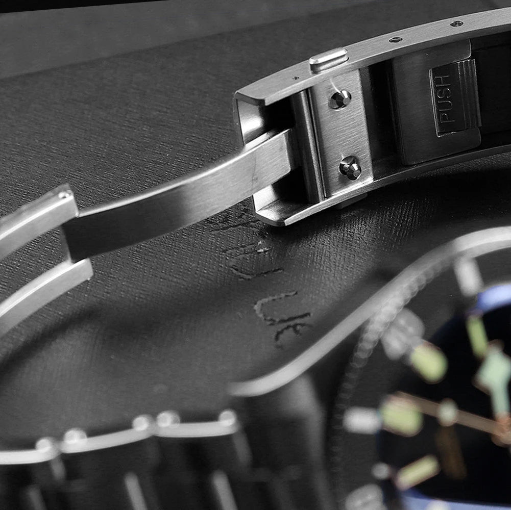 Cronos L6024 – Men’s cronos diver watch – Ocean Shadow Black Bezel – 200m Sapphire Automatic