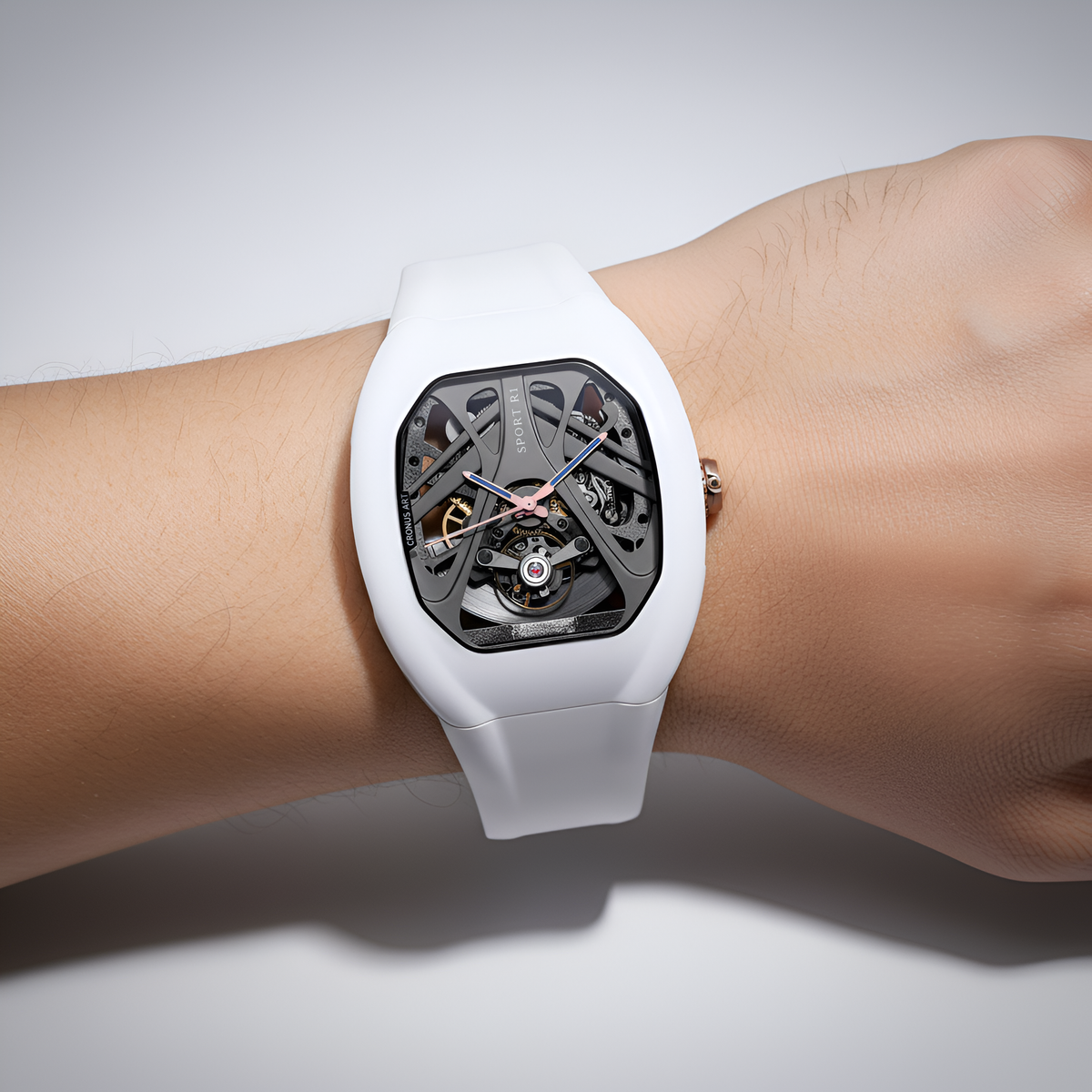 CRONUSART R1-002 - Men’s - on wrist, white, sporty