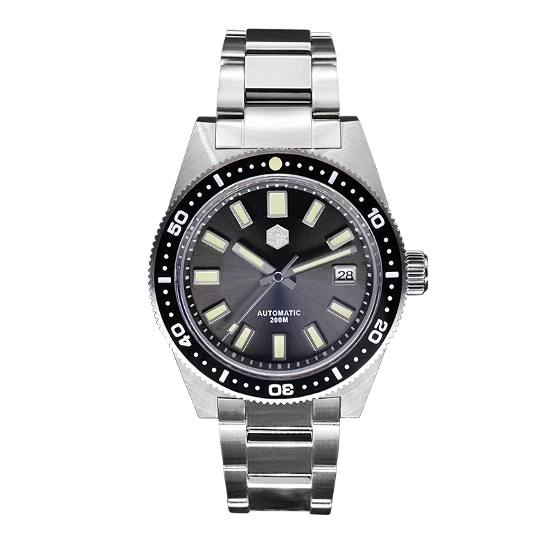 San Martin SN0007_V4 - Automatic Diver Watch - Black Dial front view