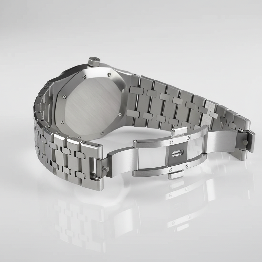 San Martin SN013-G - Oak - dial close-up, text logo