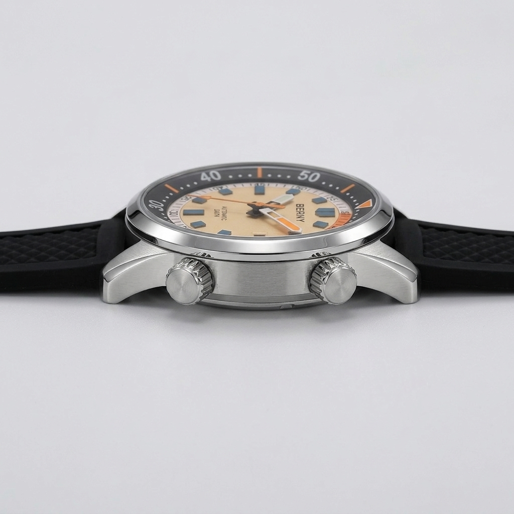 BERNY AM439M - side profile case crown