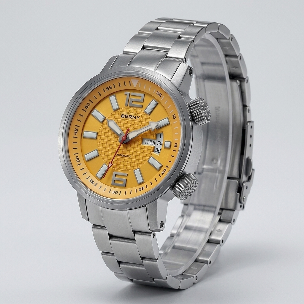 BERNY AM7081M - three-quarter case view