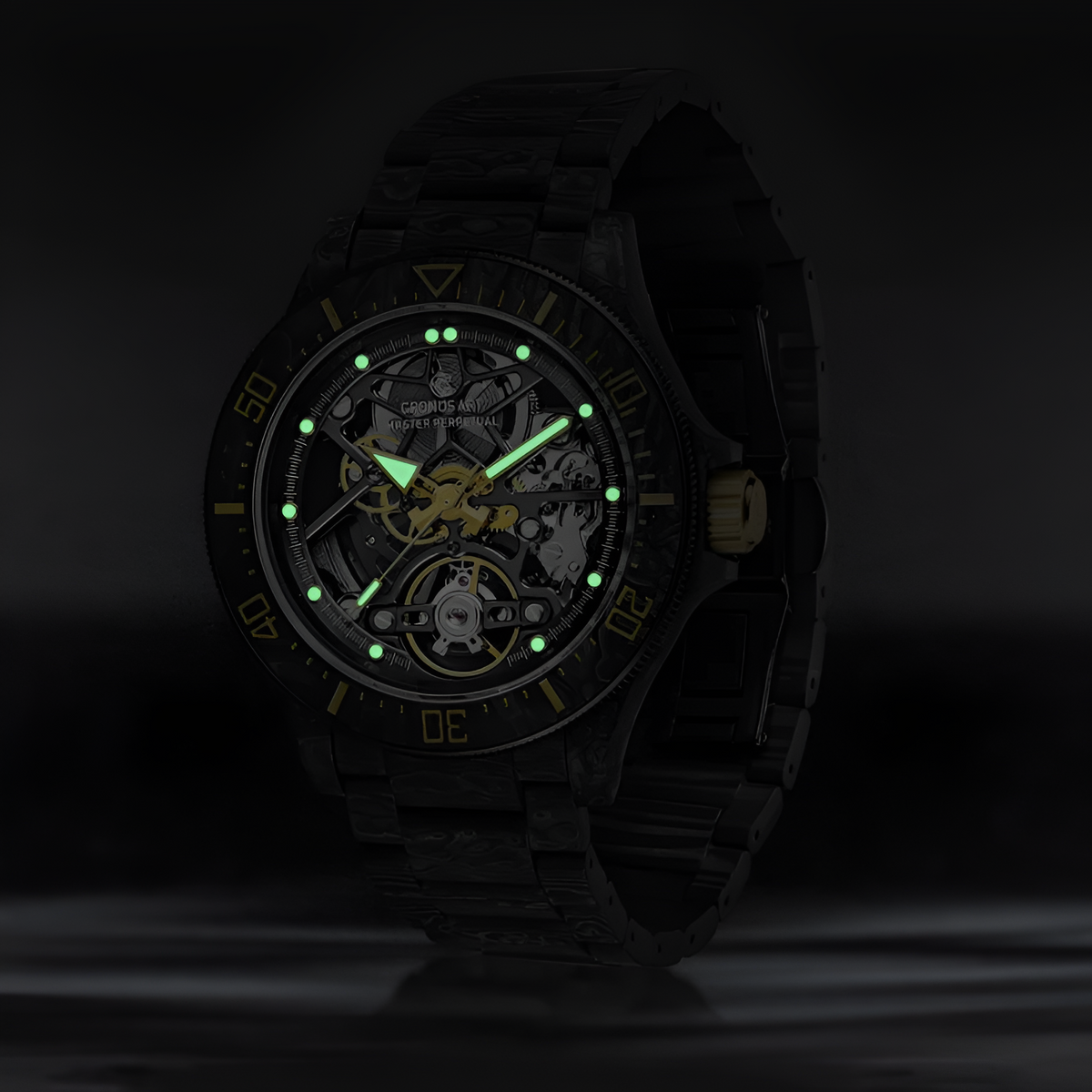 CRONUSART CM016-026 - Luminous skeleton dial, glowing in dark, showcasing the watch's visibility in low-light conditions.