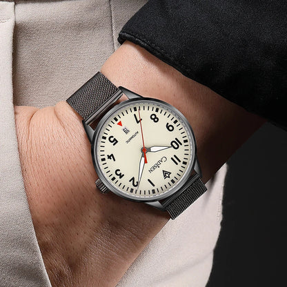 CADISEN C8224 - Mechanica - Wrist shot, dark outfit