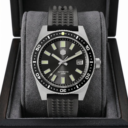 San Martin SN0007-G V4 - Watch in presentation box