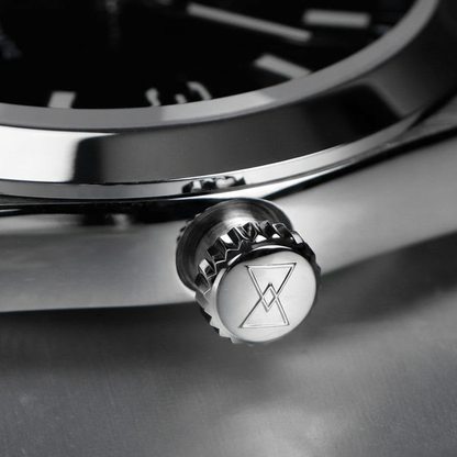 Cronos L6031 - Cronos Spo - crown, logo detail