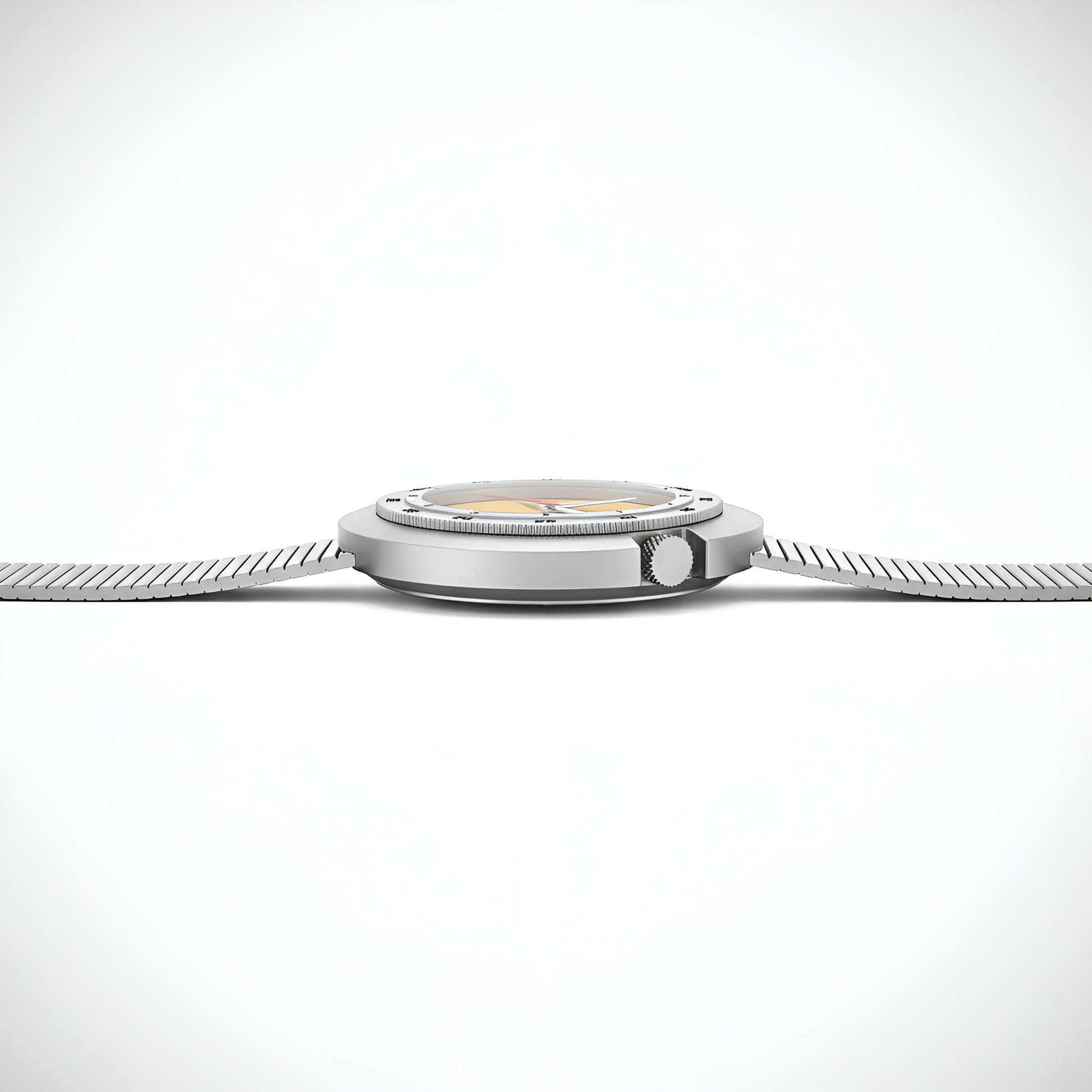 Daniel Gorman DG9317 - side profile, crown