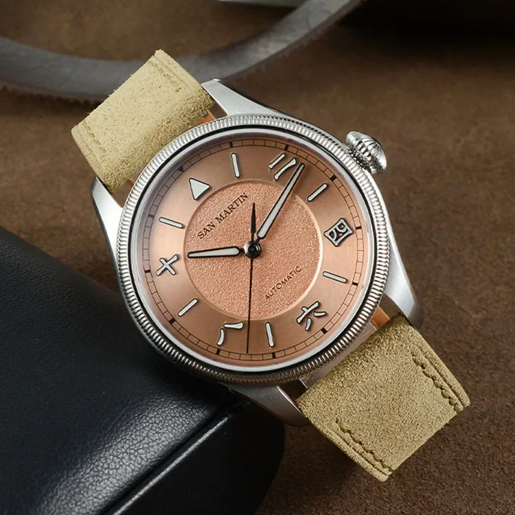 San Martin SN0033 – Men’s Pilot Automatic Watch 39.5mm with Sapphire Crystal & Aviation Design breitvacher