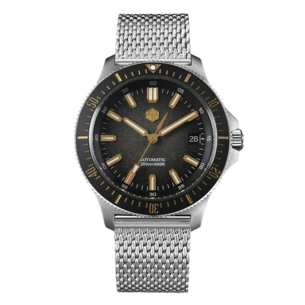 San MArtin SN0118G - Watch with black face, gold accents, and silver mesh band