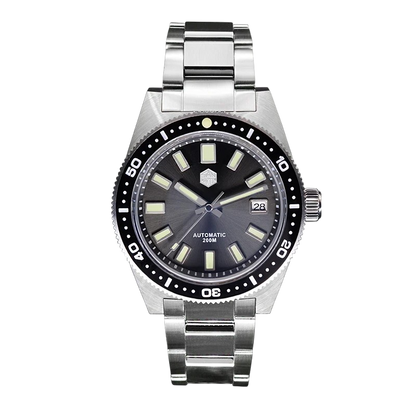 San Martin SN0007_V4 - Automatic Diver Watch - Black Dial front view