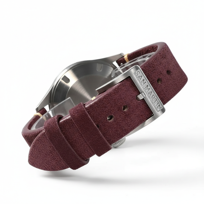 San Martin SN0033-G2 - He - angled back strap buckle