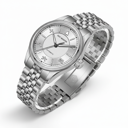 San Martin SN0033 - Pilot - silver dial, three quarter view