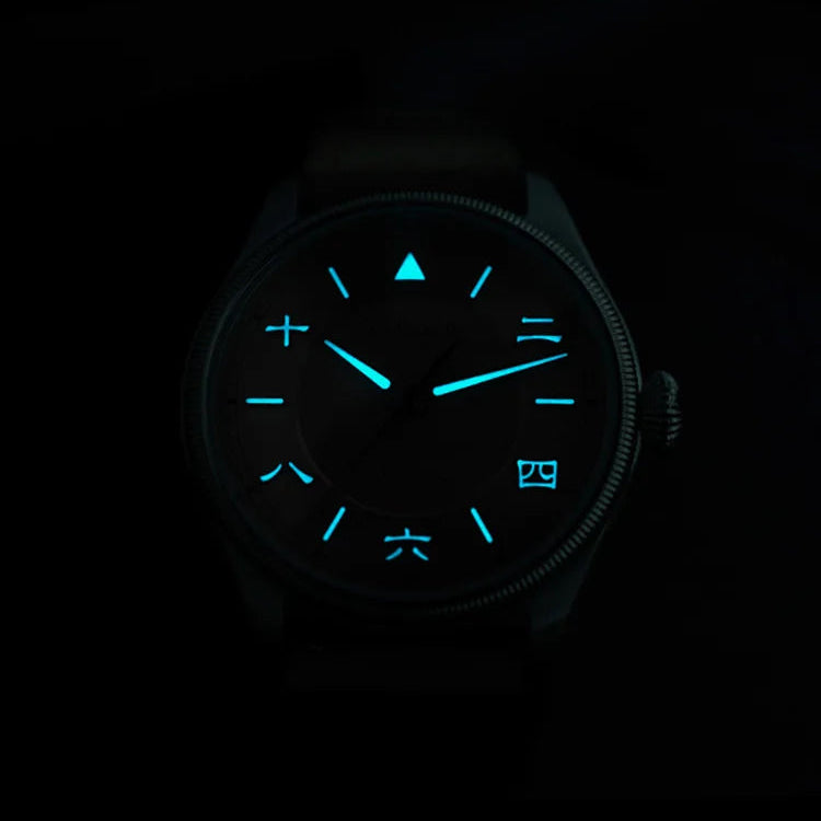 San Martin SN0033 – Men’s Pilot Watch – BGW-X1 Blue Lume – Hands and Chinese Markers Glowing in Darkness