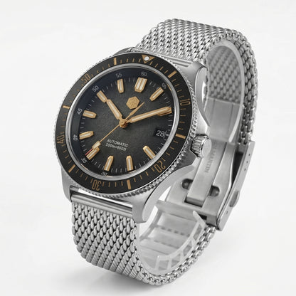 San Martin SN0118G - Silver watch with a black face, Angled view