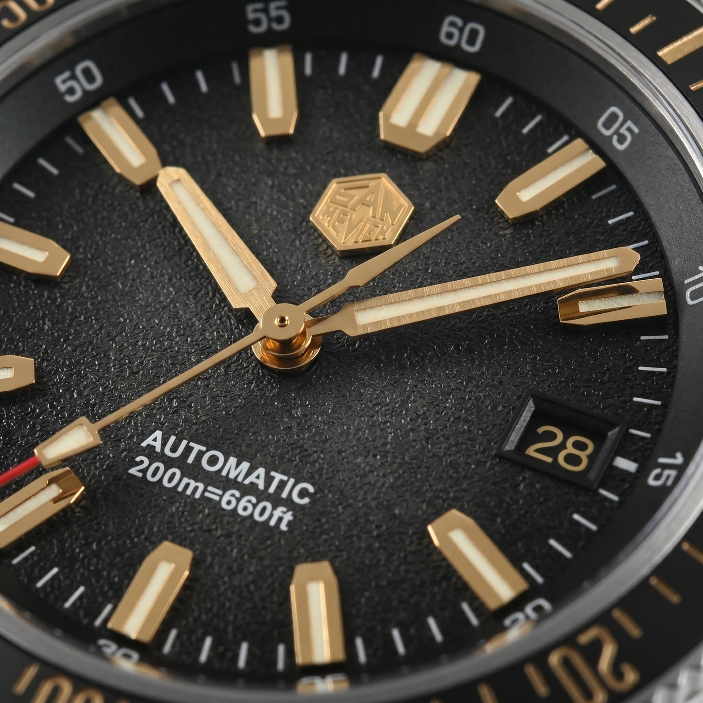 San Martin SN0118G - Silver watch with a black face, Extreme macro close-up of the dial