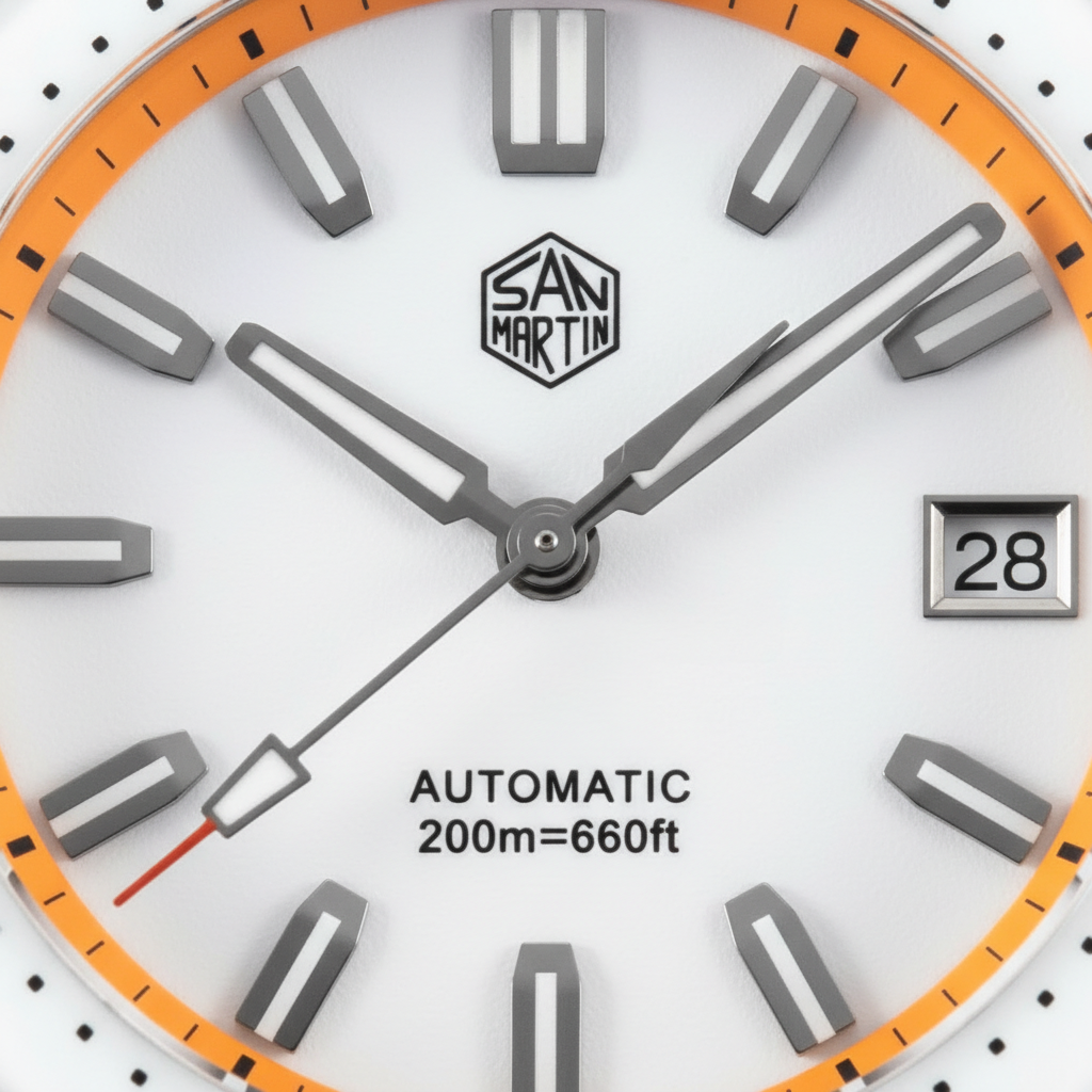 San Martin SN0129G-D - Diver Automatic Watch with Luminous Dial breitvacher