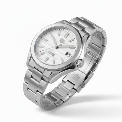 San Martin SN0129 GC - Au - white textured dial, three quarter view