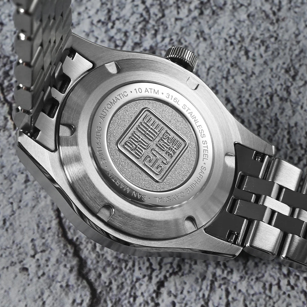 Engraved stainless steel case back of San Martin SN0144-DG automatic mechanical watch