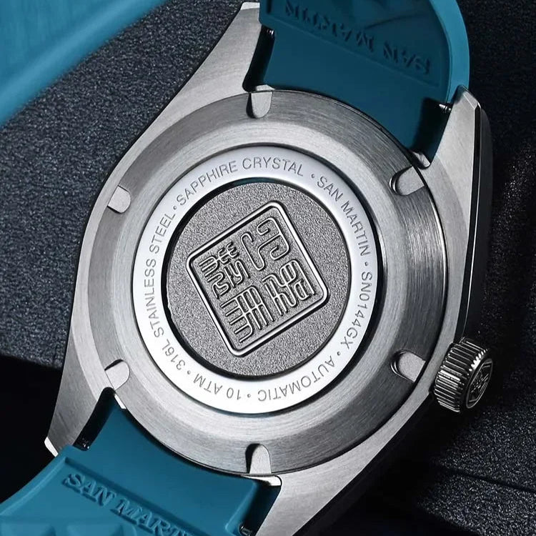 Close-up of San Martin Horizon SN0144 blue rubber strap engraved with San Martin logo buckle.