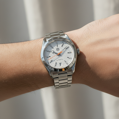 San Martin SN0113W - Men' - white dial on wrist