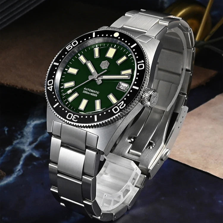 San Martin watches 62MAS Diver green dial NH35 automatic men’s diver watch stainless steel bracelet 200m waterproof