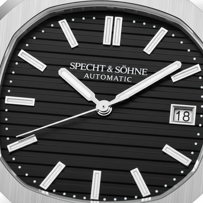 Specht&Sohne SP0010 - Mec - Close-up black dial, hands, date window