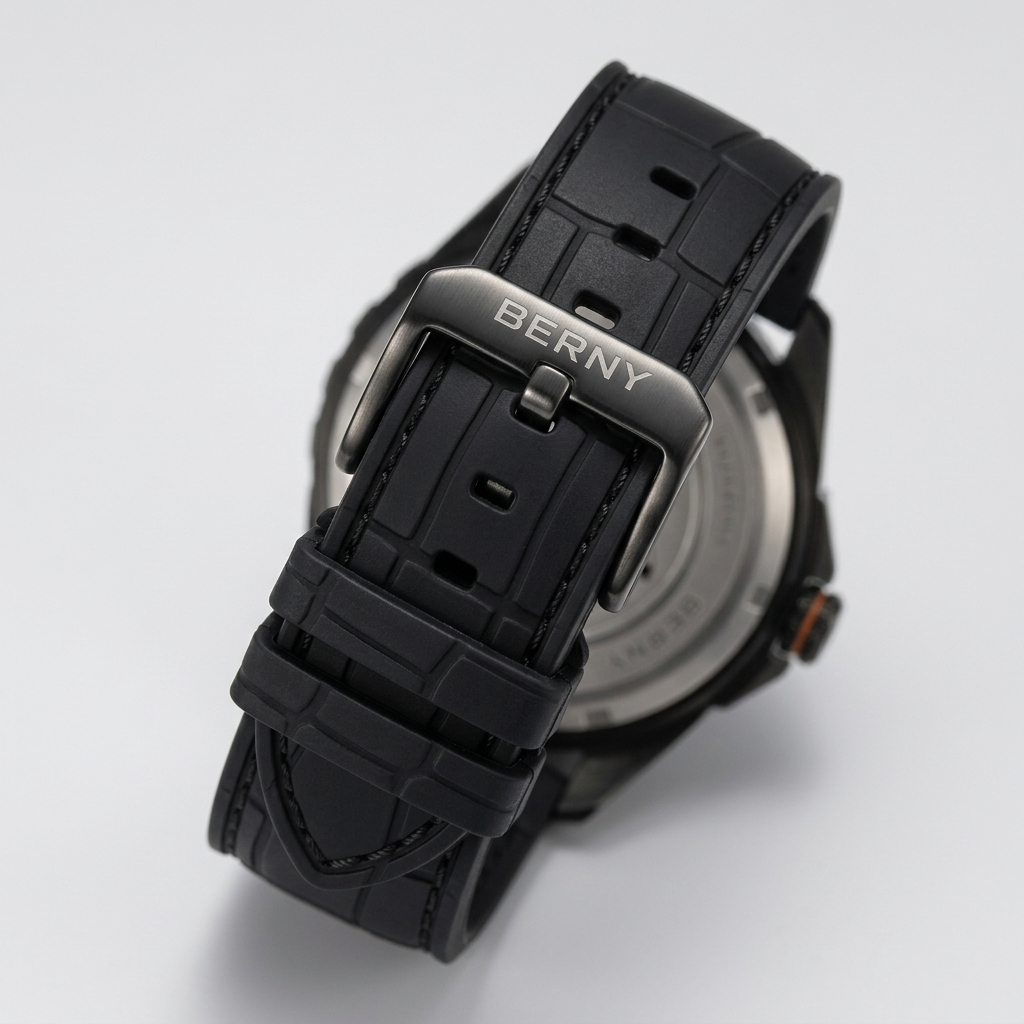 BERNY AM151M - strap and buckle detail
