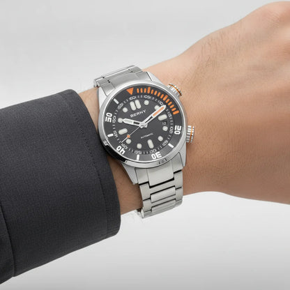 BERNY AM339M - wrist shot black dial