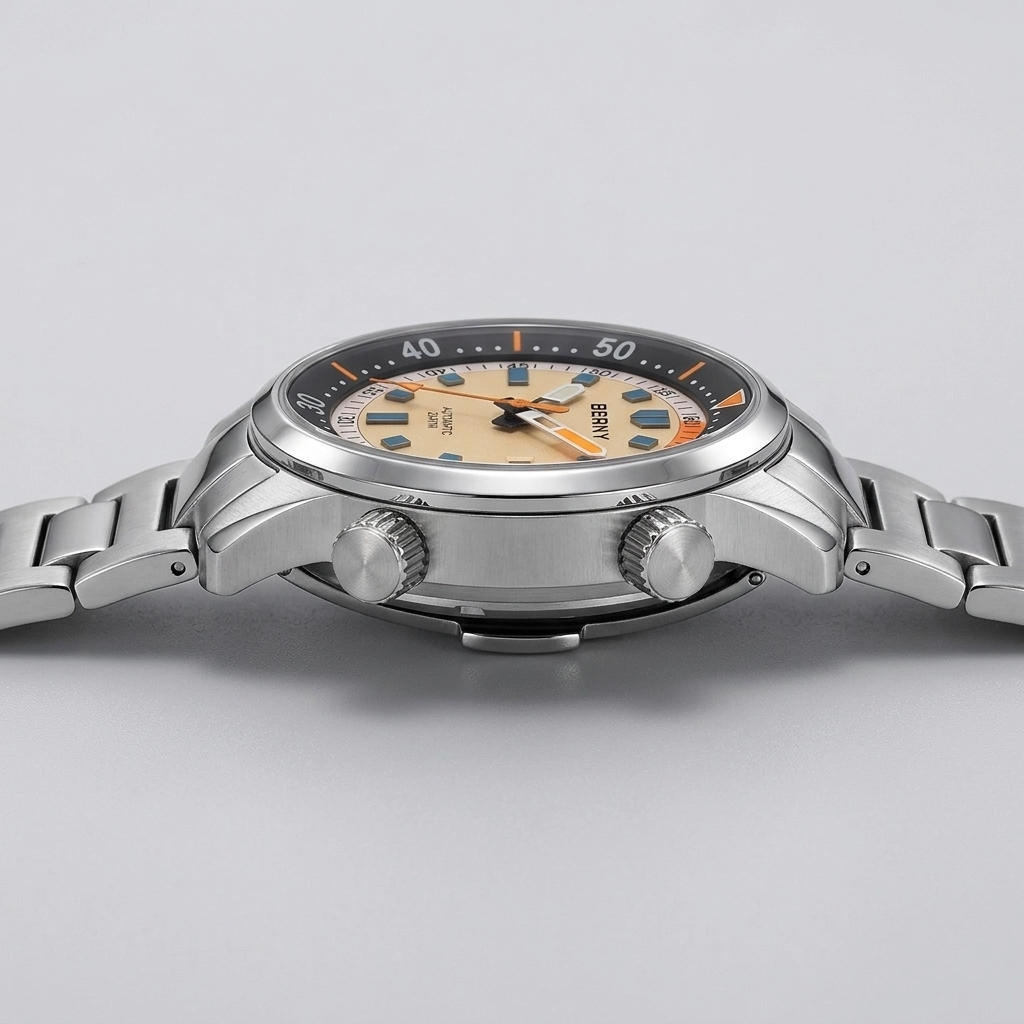 BERNY AM439M - side profile case crown