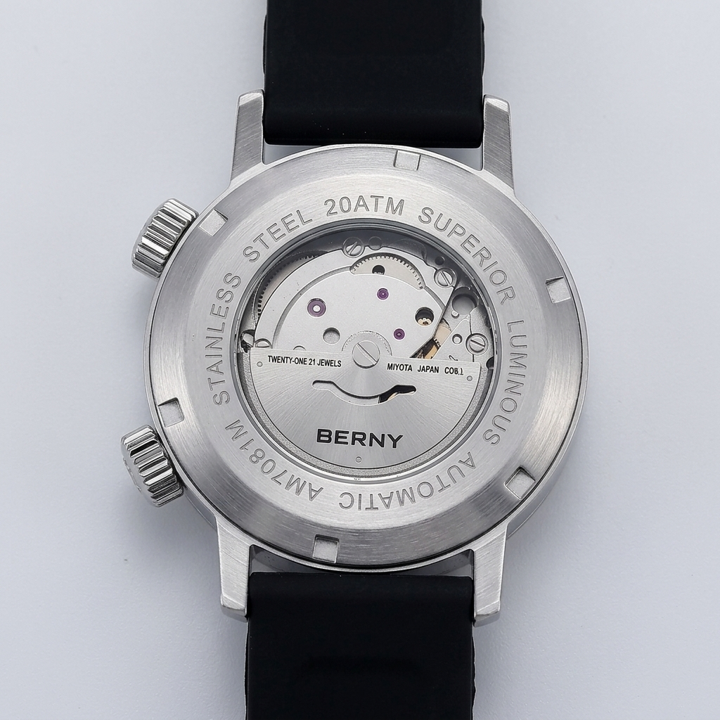 BERNY AM7081M - caseback detail