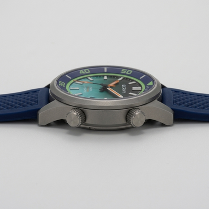 BERNY AMT149M - side profile case crown