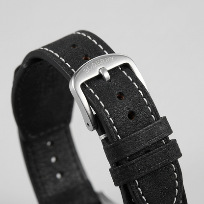 BODERRY HOU H1 - strap and buckle detail
