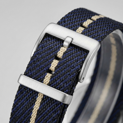 BREITVACHER Basketweave - strap and buckle detail