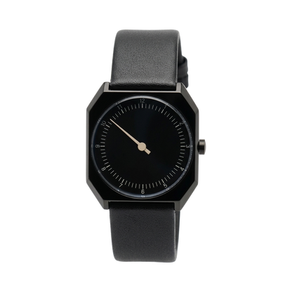 BREITVACHER HJ06 - black case black dial front view packshot