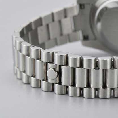 BREITVACHER Van Gogh Day-Date - strap and buckle detail