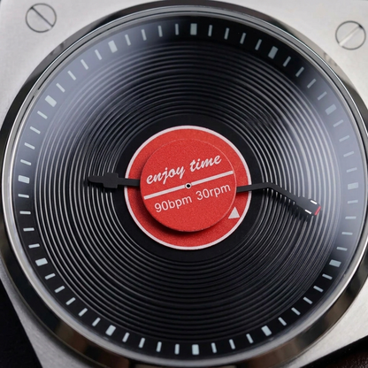 BREITVACHER Vinyl - dial macro detail