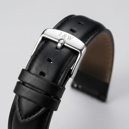 CARNIVAL 8816G - strap and buckle detail