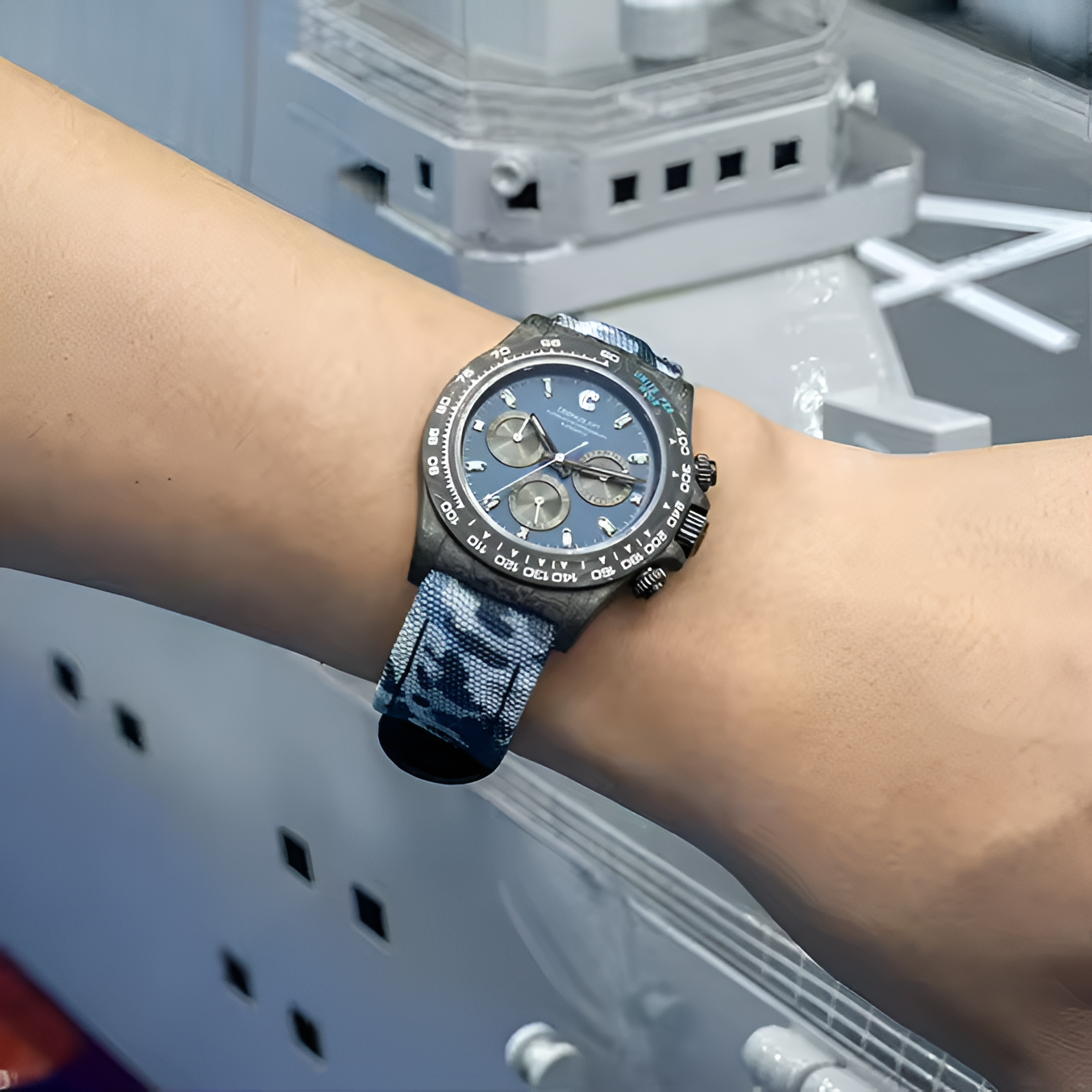 Cronusart 016-037 Carbon Fiber Automatic Chronograph Watch - Limited Edition breitvacher