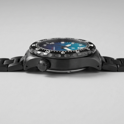 MILITADO ML20 - side profile case crown