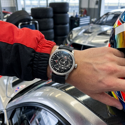 OBLVLO TM-GF - wrist shot lifestyle