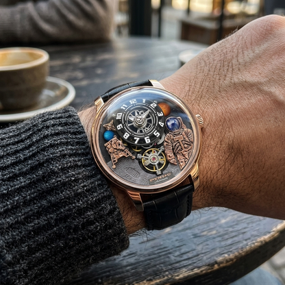 PINDU P6630 - wrist shot lifestyle