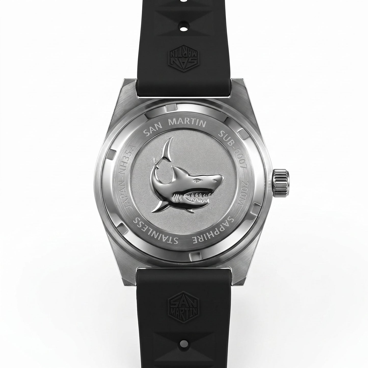 San Martin SN0007-G V4 - Caseback with shark engraving